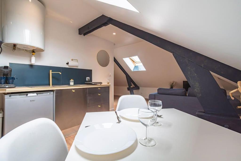 L'Azur Dore, Studio Pour 2 Voyageurs Isles-sur-Suippe 外观 照片