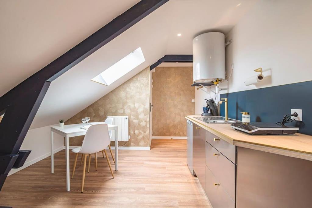 L'Azur Dore, Studio Pour 2 Voyageurs Isles-sur-Suippe 外观 照片